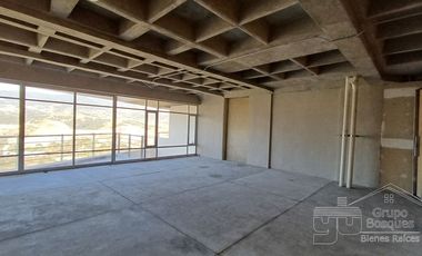 Oficina en Venta en Dolmen Center en Bosque Real en Huixquilucan