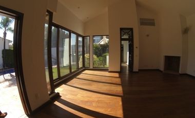 Casa de Lujo Alberca una Sola Planta  Colinas