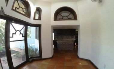 Casa de Lujo Alberca una Sola Planta  Colinas