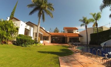 Casa de Lujo Alberca una Sola Planta  Colinas