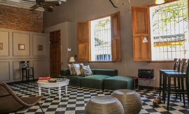 VENTA CASA CENTRO SANTA MARTA