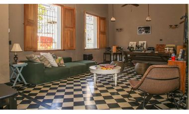 VENTA CASA CENTRO SANTA MARTA