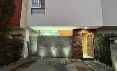 ¡Tu Nuevo Hogar en Nueva Galicia! Estilo, Confort y Seguridad