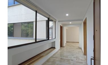 8009995 Arriendo Apartamento en el Poblado Loma del Campestre