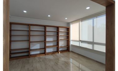 8009995 Arriendo Apartamento en el Poblado Loma del Campestre