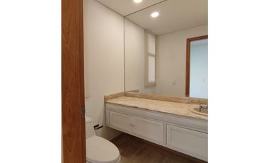 8009995 Arriendo Apartamento en el Poblado Loma del Campestre