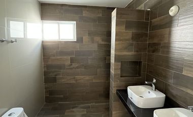 CASA EN VENTA EN FRACCIONAMIENTO PUNTA DIAMANTE