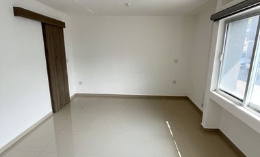 CASA EN VENTA EN FRACCIONAMIENTO PUNTA DIAMANTE