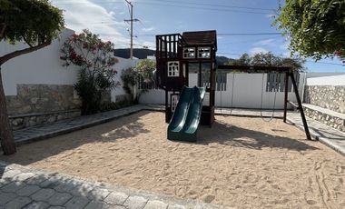 CASA EN VENTA EN FRACCIONAMIENTO PUNTA DIAMANTE