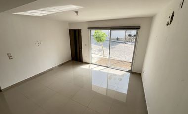CASA EN VENTA EN FRACCIONAMIENTO PUNTA DIAMANTE