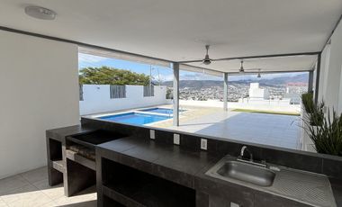 CASA EN VENTA EN FRACCIONAMIENTO PUNTA DIAMANTE