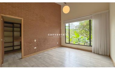 Venta de Casa Campestre Independiente en El Retiro