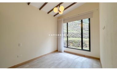 Venta de Casa Campestre Independiente en El Retiro