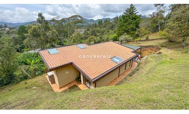 Venta de Casa Campestre Independiente en El Retiro