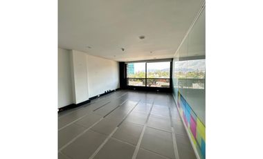 EDIFICIO EN ARRIENDO, SANTA ANA OCCIDENTAL