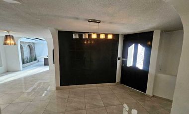 Casa en Venta en PASEOS DE TAXQUEÑA