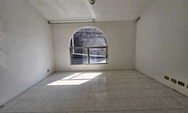 Casa en Venta en PASEOS DE TAXQUEÑA