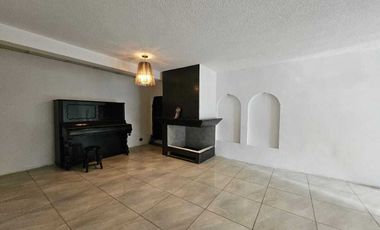 Casa en Venta en PASEOS DE TAXQUEÑA