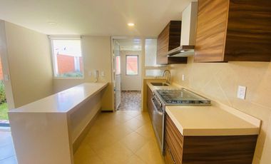 Casa en condominio en Fraccionamiento Lomas Virreyes