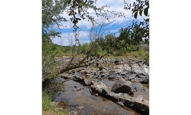 TERRENO EN VILLA LOS AROMOS