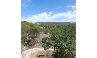 TERRENO EN VILLA LOS AROMOS