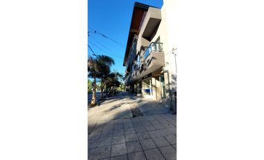Departamento de 3 Ambientes al Frente a Estrenar en Otamendi