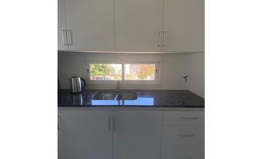 Departamento de 3 Ambientes al Frente a Estrenar en Otamendi