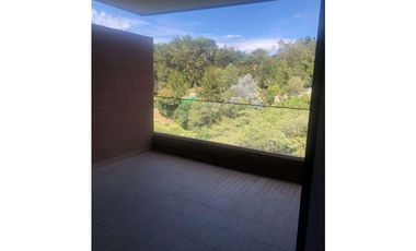 Se Arrienda Oficina en Le Mont - Av las palmas