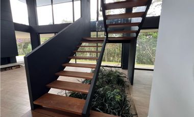 Luxury Home available for rent in Las Palmas Medellin