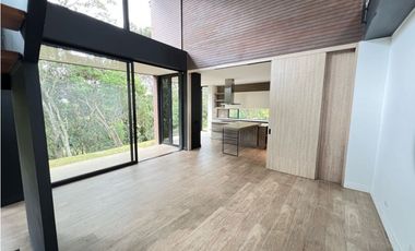 Luxury Home available for rent in Las Palmas Medellin