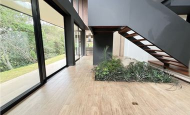 Luxury Home available for rent in Las Palmas Medellin