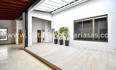 Arriendo Casa Comercial o Familiar Guayacanes/El Cable, Manizales