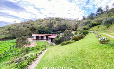 Casa campestre en  venta  el Retiro sector Montebello