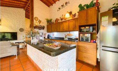 Casa campestre en  venta  el Retiro sector Montebello