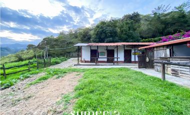 Casa campestre en  venta  el Retiro sector Montebello