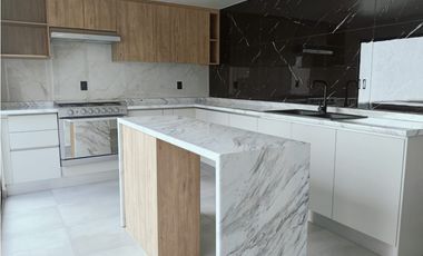 CASA RESIDENCIAL EN   PREVENTA EN MINERAL DE LA REFORMA