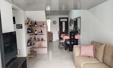 Duplex Con Terraza En Niquia Parte Baja