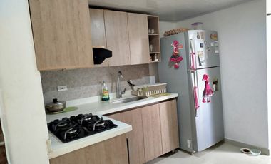 Duplex Con Terraza En Niquia Parte Baja