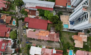 SE VENDE TERRENO Y CASA EN COCO DEL MAR, SAN FRANCISCO