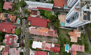 SE VENDE TERRENO Y CASA EN COCO DEL MAR, SAN FRANCISCO