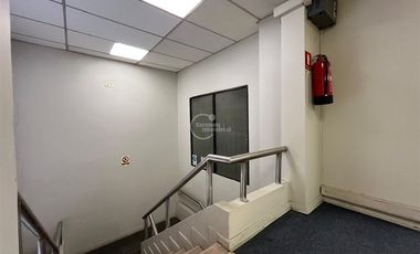 Oficina en Arriendo en Irarrazaval con Pedro de Valdivia