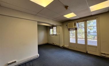 Oficina en Arriendo en Irarrazaval con Pedro de Valdivia