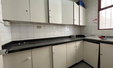 Oficina en Arriendo en Irarrazaval con Pedro de Valdivia