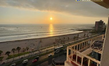 Departamento en Venta en Edificio Ventana Al Mar piso 7 (2 estacionamientos) - frente a Playa Cavancha