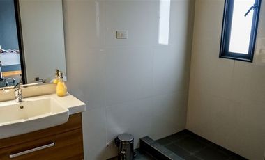 Local Comercial en Arriendo en Las Hualtatas / Gerónimo de Alderete