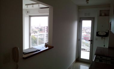EXCELENTE DEPARTAMENTO DE 2 AMB. CON COCHERA CUBIERTA, EDIFICIO SYRAH. AV. CENTENARIO 2360 SAN ISIDRO BECCAR.