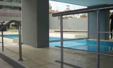 EXCELENTE DEPARTAMENTO DE 2 AMB. CON COCHERA CUBIERTA, EDIFICIO SYRAH. AV. CENTENARIO 2360 SAN ISIDRO BECCAR.