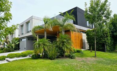 VENTA DE CASA EN Tigre