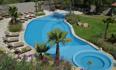 Casa en condominio en venta en Valle de Bravo