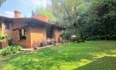 Casa en venta en Lomas de Tecamachalco